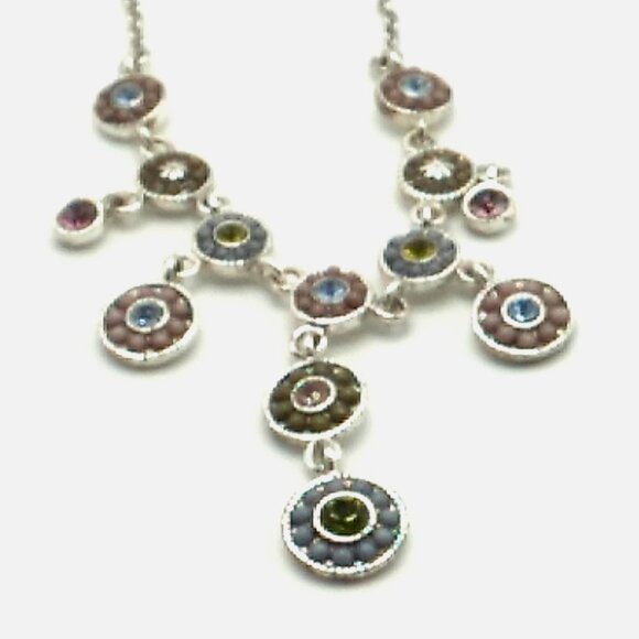 V (Laura Vann) Bezeled Multi-color Crystals & Beads Encased in Silver-tone - Picture 7 of 15
